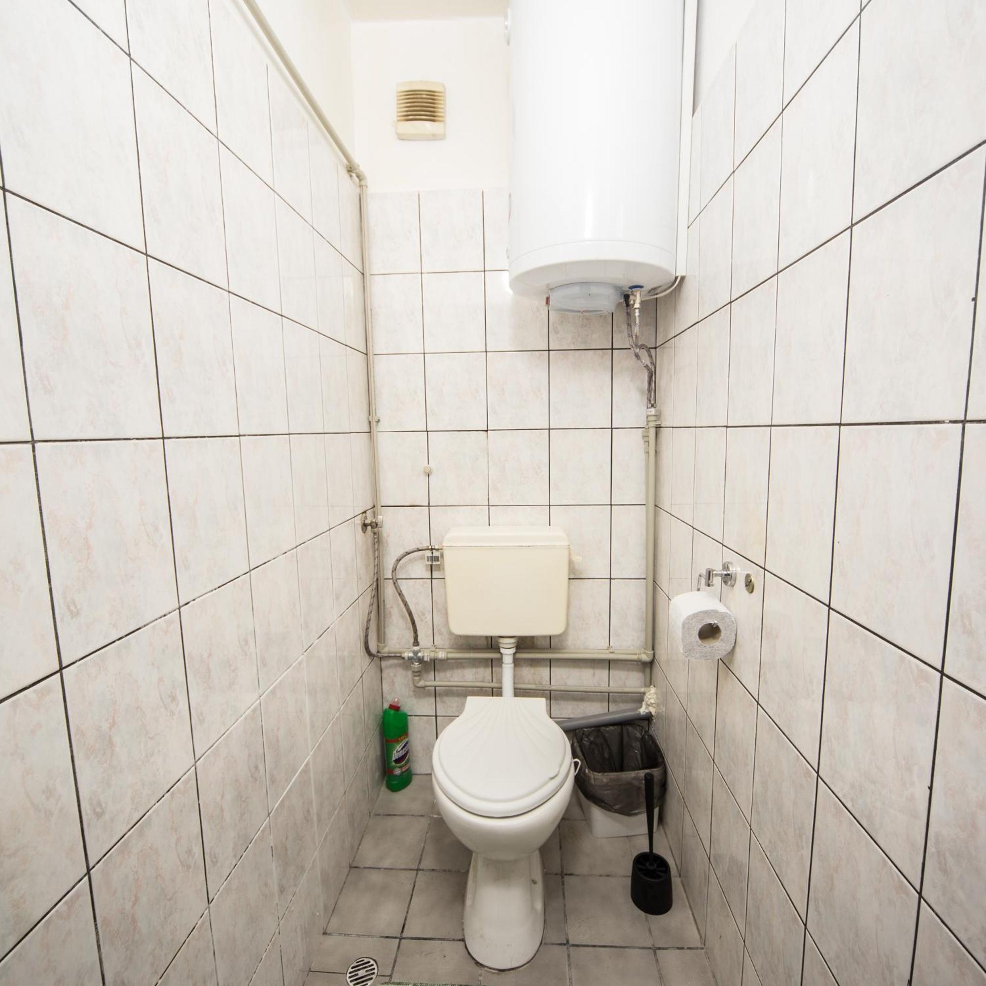 Apartamento Center - Basic Flat - 10 Min To The Beach Burgas Exterior foto